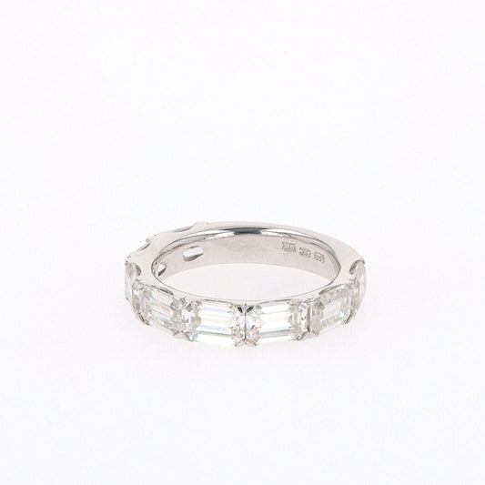 4.64 CTW DEW Emerald Moissanite Shared-Prong Band in Sterling Silver