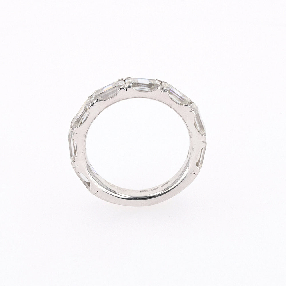 4.64 CTW DEW Emerald Moissanite Shared-Prong Band in Sterling Silver